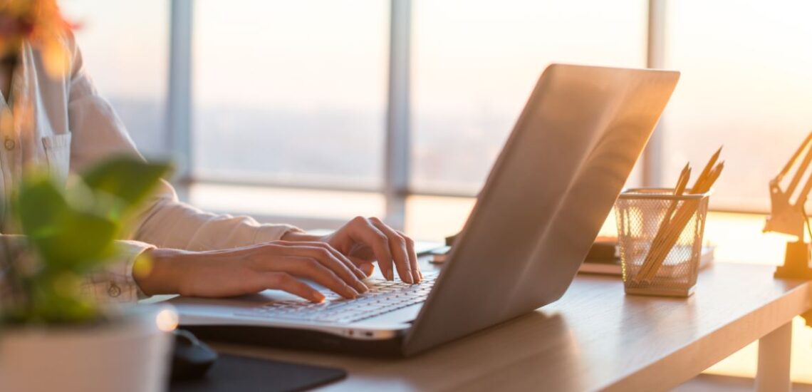 Cara Meningkatkan Kecepatan dan Baterai PC Anda Dengan Satu Aplikasi Sederhana